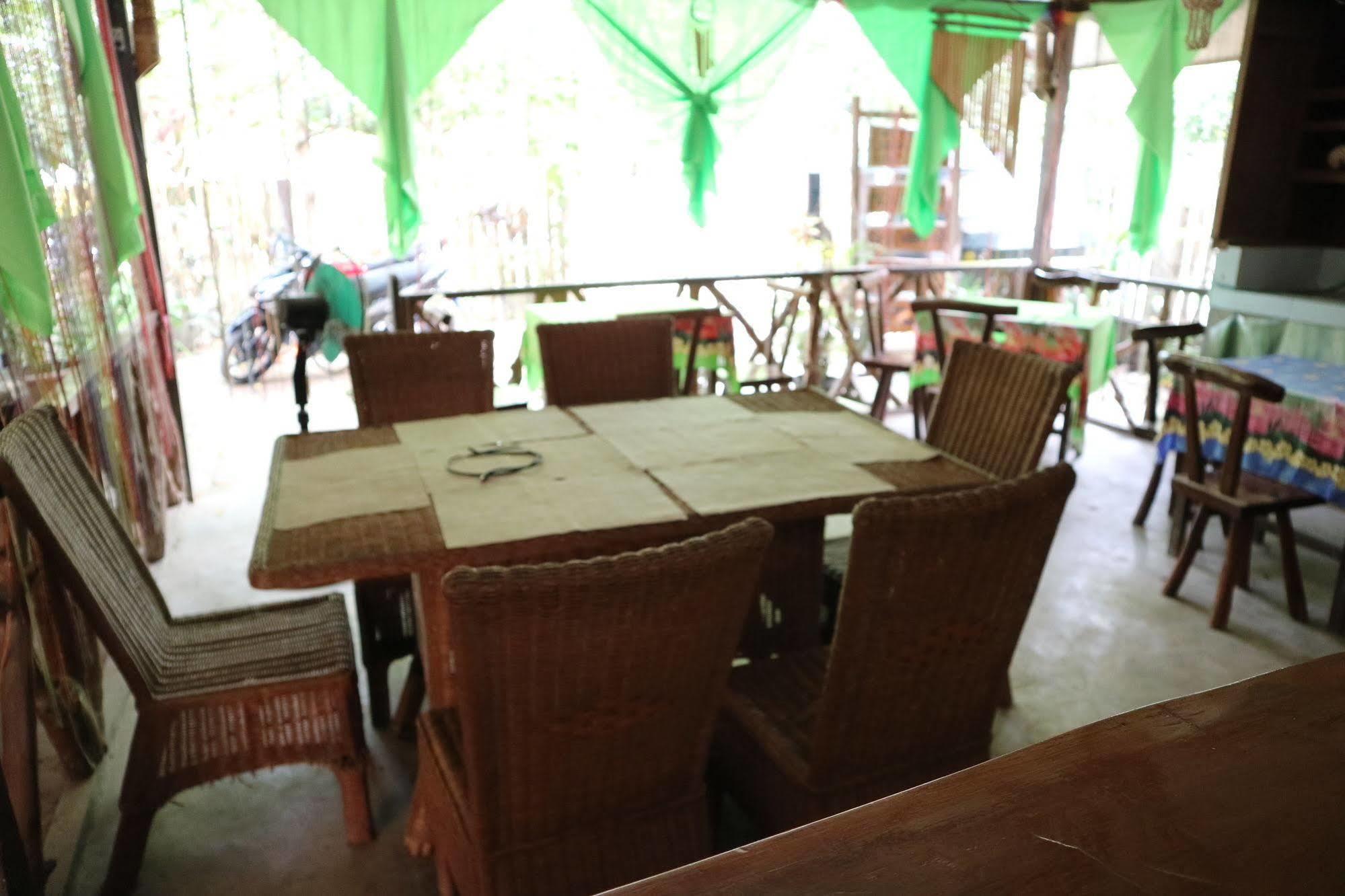 Antonio Village Pension And Cafe El Nido Luaran gambar